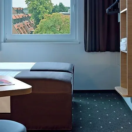 Szálloda Stuttgart-neckarhafen Stuttgart