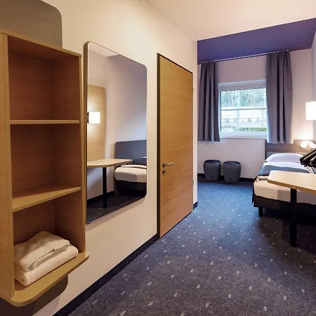 Stuttgart-neckarhafen Hotel Stuttgart