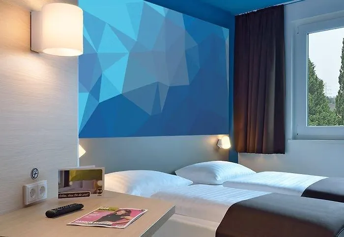 Stuttgart-neckarhafen Hotel