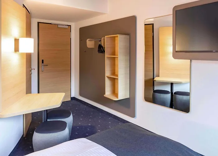 Отель Stuttgart-neckarhafen