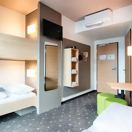 Stuttgart-neckarhafen 3* 斯图加特
